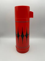 Vintage Red and Black Aladdin Thermos - Etsy
