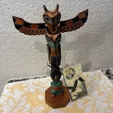 Vintage RAY MOORE Alaska Black Diamond Hand-Carved Wood ...