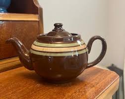 ALB Vintage Small Teapot - Etsy
