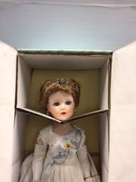 Madame Alexander Queen Elizabeth II 16" Porcelain #79640 1998 LE 604/760 NRFB | eBay