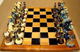 Estate Vintage Medieval Hand Crafted Chess Set (Item#30) | eBay