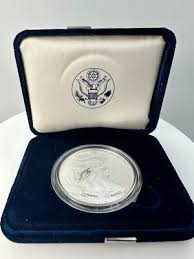2010 American Eagle Silver Dollar Uncirculated 1 oz .999 ...