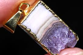 17 cts Amethyst Crystal Gold Plated Pendant SJ-1689 ...