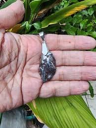 Gebel Kamil Meteorite . Iron sliver pendant . Meteorite Rock . 128.55 CT | eBay