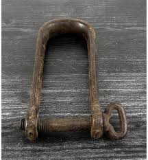 Sold at Auction: Antique Bear Trap Chain Clevis