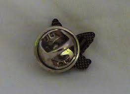 Disney bluebird pin, Blue bird pin, Copyright Disney Limited ...