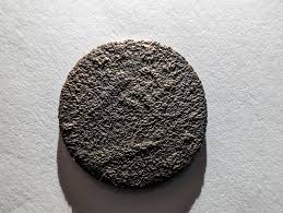 Any ideas on type of coin?? : r/metaldetecting