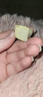 Chert or Yellow Jasper? : r/whatsthisrock