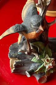 Vintage Porcelain Robin Bird Music Box #1559, Bird Lover ...