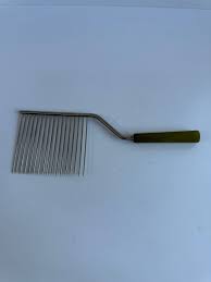 Vintage Cake Breaker: Kitchen Pastry Cutter - Etsy