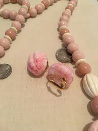 Vintage Shades of Pretty in Pink Acrylic Beaded Necklace ...