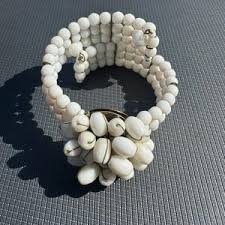 Vintage 1950's Coiled Wire Cuff Bracelet With Three Strands of Graduated Milk Glass Beads and White Rhinestone-studded Inserts - Etsy