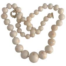 Art Deco Angel Skin Coral necklace. For Sale at Ruby Lane