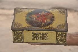 Vintage Fine Litho A.S Wilkin Ltd. Lady Print Colorful Tin ...