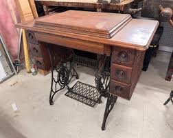 Singer Mfg Co Sewing Machine, Table and Stand, Very Solid, Great Old Time Look, Just Like Grandma Used, See Shipping Info in Desc - Etsy