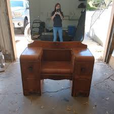 Vintage Vanity And Mirror for Sale in Thornton, CO - OfferUp