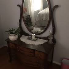 Antique Dresser With Mirror for Sale in Reston, VA - OfferUp