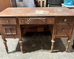 SOLD - Antique Desk/vanity - Etsy