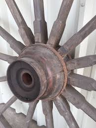 Wagon wheel— vintage wooden for Sale in Humble, TX - OfferUp