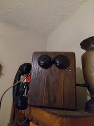 Vintage Kellogg Switchboard Supply Company Crank Telephone ...