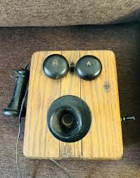 Antique Oak Wall Crank Telephone, Kellogg #16664-L ...