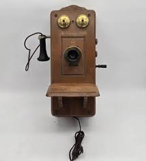Antique Wall Phone "The Country Belle" Made By Guild Tube ...