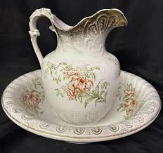 Sold at Auction: Porcelain Pitcher and Wash Basin by Bona Fama, Alba China