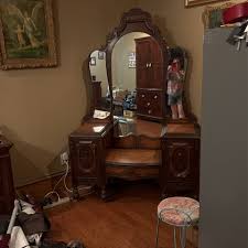 Antique Vanity for Sale in Weslaco, TX - OfferUp