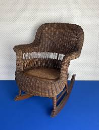 Lot 51: Early 1900's Heywood Wakefield Wicker Child's Rocker - Van Metre Auction