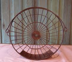 Farm Basket ~ Vintage Metal Gathering Basket ~ Egg Basket ~ Vegetable Basket ~ Harvest Basket ~ Farm Feed Basket ~ Garden Basket ~ Farm - Etsy