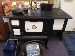 Betty Washington Cast Iron Cook Stove