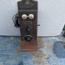 Antique Wall Mount Telephone The B-R Electric Telephone Company $299 OBO for Sale in Hialeah, FL - OfferUp