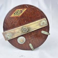 Peetz Vintage Fishing Reel 5 Inch Wood Brass, Victoria B.C. ...