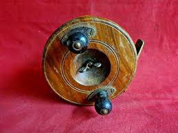 A NICE VINTAGE 3 5/8" WILKES OSPREY NOTTINGHAM ...