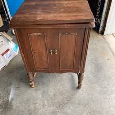 Sewing Machine Cabinet for Sale in Dundee, OR - OfferUp