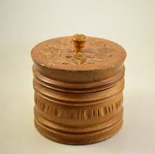 Vintage Wooden Walnut Jewellery/trinket Box Hand Carved Hand Made 1970s Wooden Box, Gift for Her, Gift for Jewelry-lover - Etsy