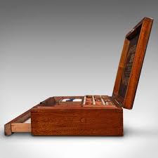 Late Victorian English Artists Paint Box from Winsor & Newton, 1890s, Set of 11 for sale at Pamono