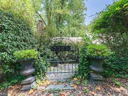 7523 Lhirondelle Club Rd, Baltimore, MD 21204 | Zillow