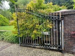 Gates Doesn't Open/ Close