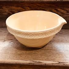 Antique 10” Yellow Ware Bowl Farmhouse Batter Bowls Pour Spout Pottery Vintage Mixing Farmhouse Kitchen Country Cottage Square Bottom - Etsy Canada