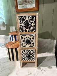 This is so random LOL 12 Cherry Twist Alani, best by 12/2025 ...