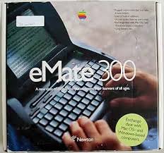 Apple: eMate 300 with Integrated Keyboard (Newton ...