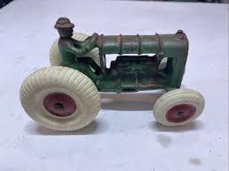 ARCADE Cast Iron FORDSON Toy Farm Tractor. S5 | eBay