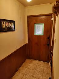 What to paint this entry way? : r/homeimprovementideas