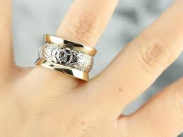 Patterned Two Tone Gold Wide Band