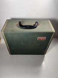 argus 300 slide projector with hard case VINTAGE. works. NO ...