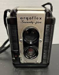 Vintage Argus Argoflex Seventy-Five Camera w/ Leather Case ...