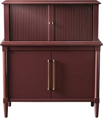 The Richest Wine-Colored Accessories to Decorate Your Home