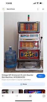Vintage Aristocrat 25 Cent Slot Machine for Sale in Los Angeles, CA - OfferUp