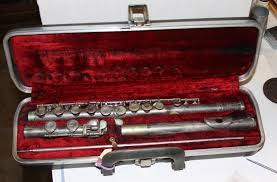 Bundy Selmer U.S.A flute, used in With Case 16021 | eBay